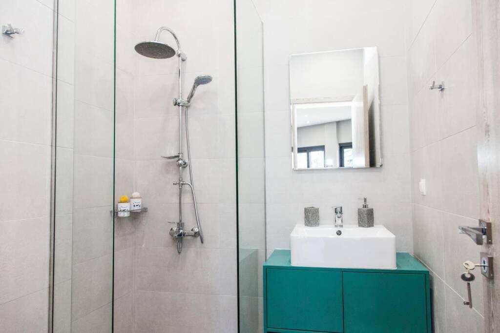 E Spacious Cornered Brand New Studio Apartment E Αθήνα Εξωτερικό φωτογραφία